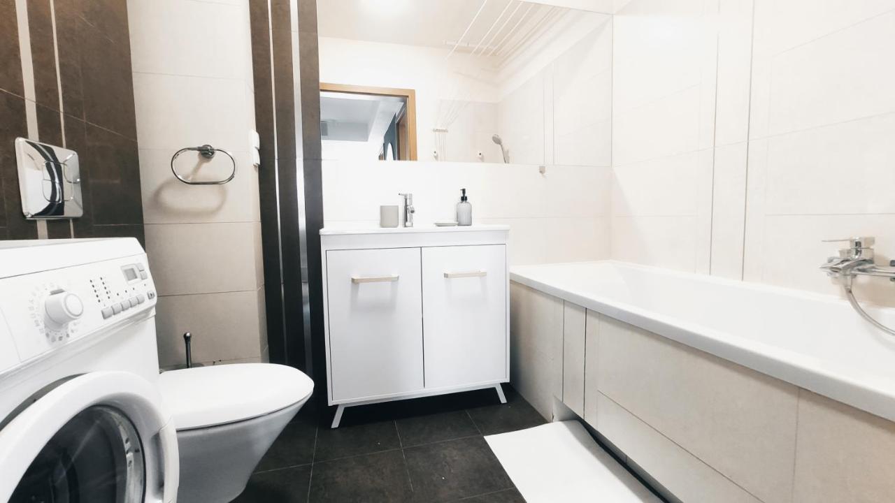 Starowislna 52 By Homeprime Krasków Eksteriør bilde